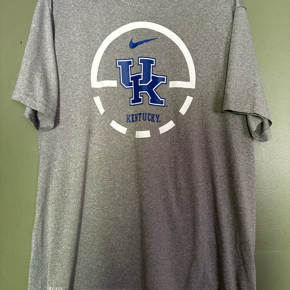 Nike Gray T-Shirt with Blue Kentucky Logo